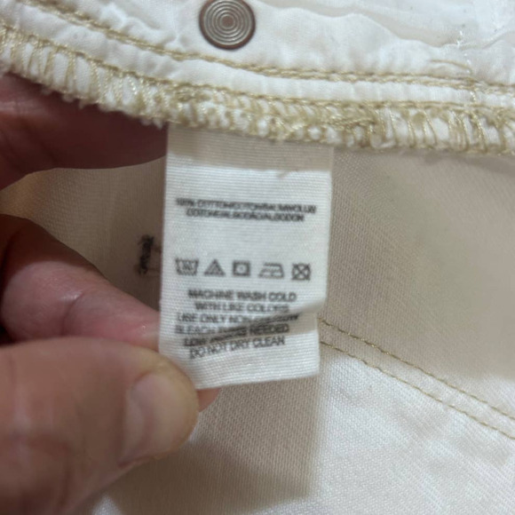 Free People Cut Off Shorty Shorts 25 Button Fly White Feminine Boho Festival - Picture 8 of 10